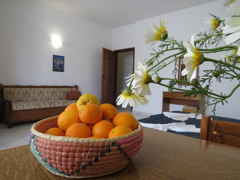 Petaloudes Maritime Hotel Apartments מראה חיצוני תמונה