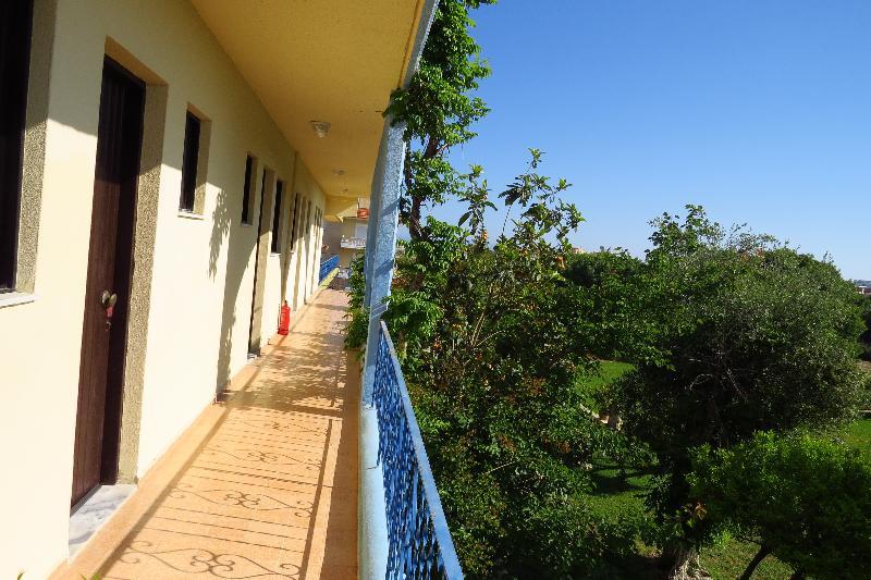 Petaloudes Maritime Hotel Apartments מראה חיצוני תמונה