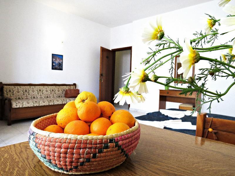 Petaloudes Maritime Hotel Apartments מראה חיצוני תמונה